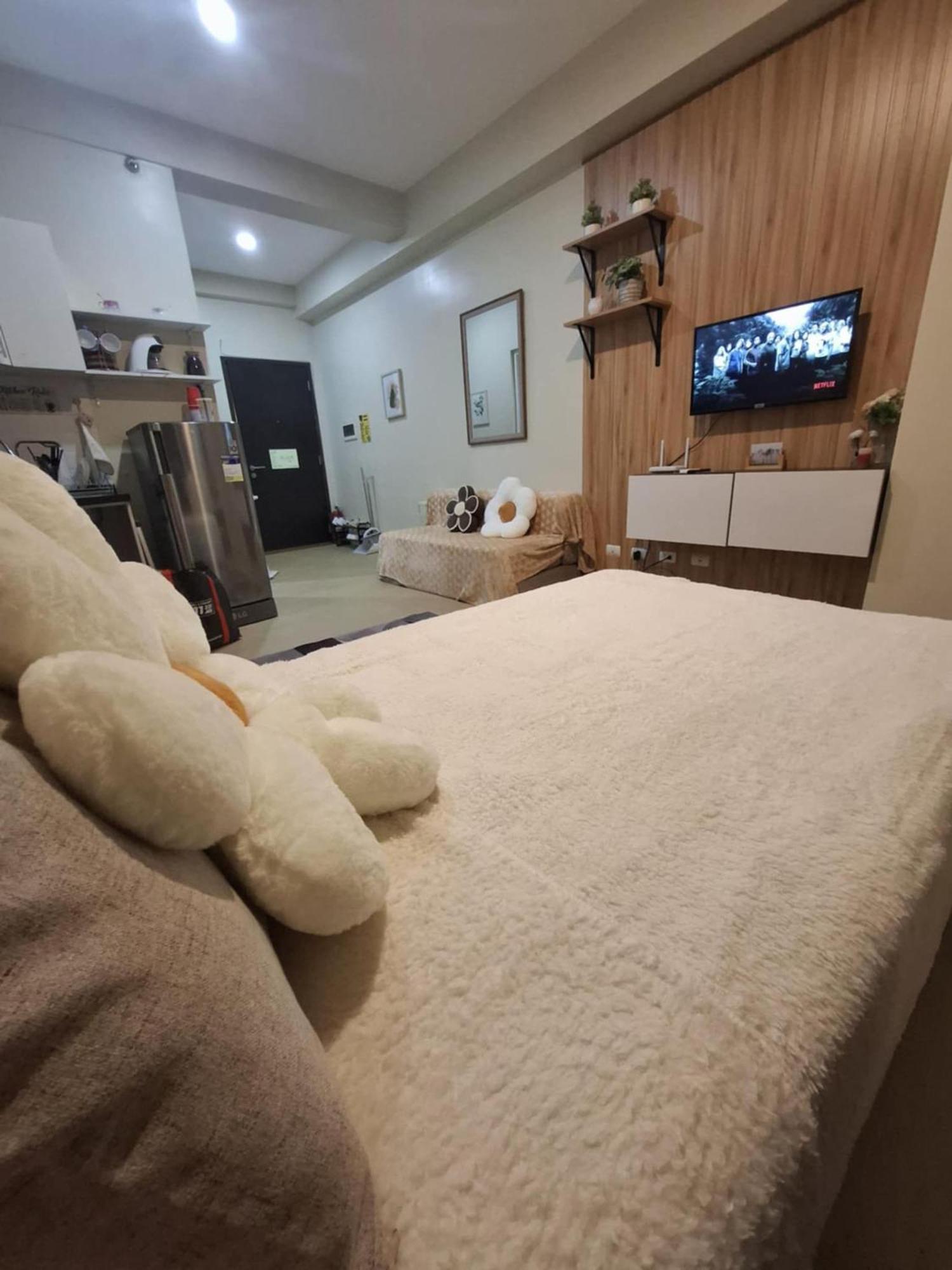 Room In Apartment - Relax Work - Cozy Fast Wi-Fi Netflix Cagayan de Oro Exterior photo