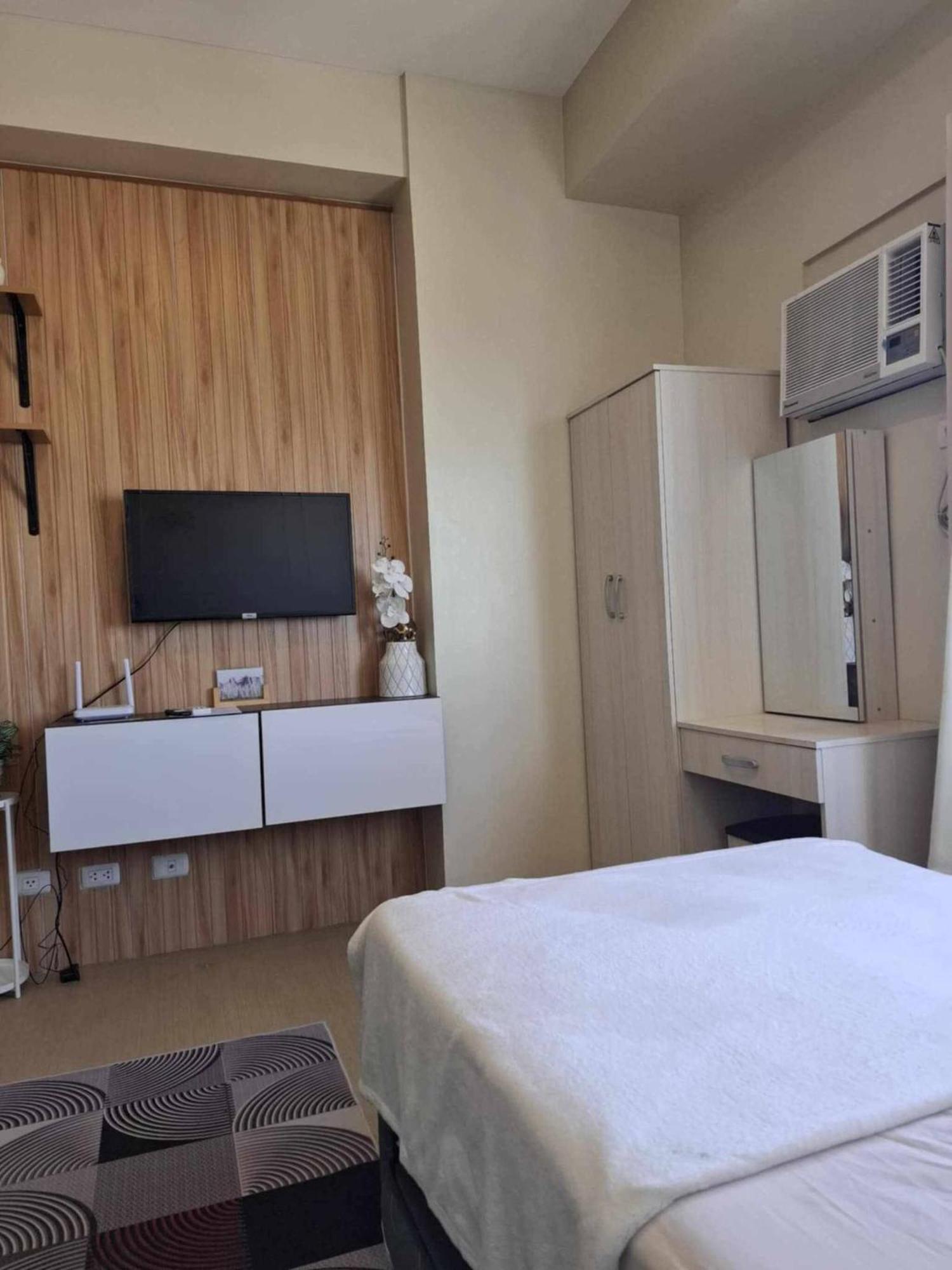 Room In Apartment - Relax Work - Cozy Fast Wi-Fi Netflix Cagayan de Oro Exterior photo